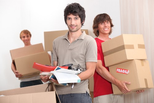 Moving crew pricing a load-based removal van job in Belgravia