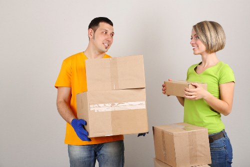 Van moving service for furniture and boxes near Belgravia