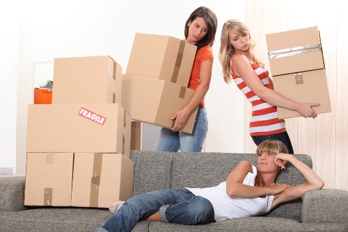 Efficient removal truck hire for flats and townhouses in Belgravia